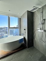 Family Suite | Tab mandi berendam
