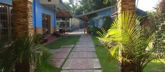 RedDoorz @ Alcala Garden Resort