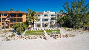 Exterior - Anna Maria Grand: Gulf Front! On the Beach! Sleeps 22 by Anna Maria Life Vacation Rentals (Bradenton Beach)