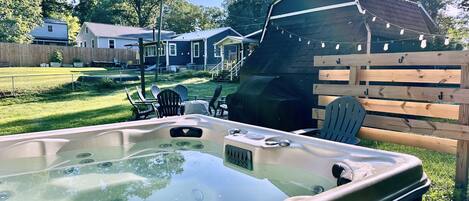 Bañera de hidromasaje exterior