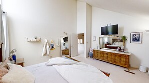6 dormitorios, tabla de planchar con plancha, wifi y ropa de cama