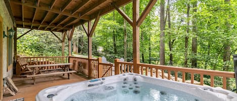 Bain à remous extérieur