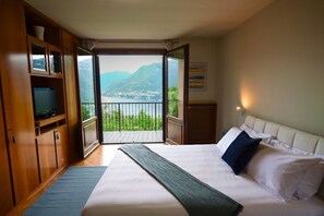 4 bedrooms, WiFi, bed sheets