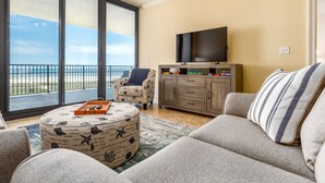 Apartamento, 3 habitaciones | Zona de estar