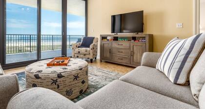 Wave Watcher - Holiday Isle #609 3 Bedroom Condo by RedAwning