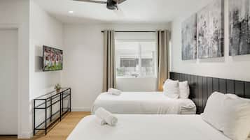 2 bedrooms, iron/ironing board, travel crib, free WiFi