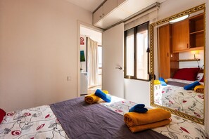 1 bedroom, iron/ironing board, free WiFi, bed sheets