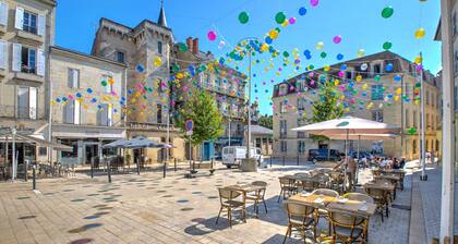 Miraflores – Spacious and Elegant Apartment in the Heart of Périgueux with Wi-Fi