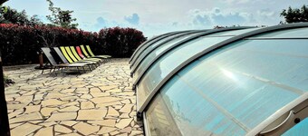 Villa l'Alivu terrace and pool