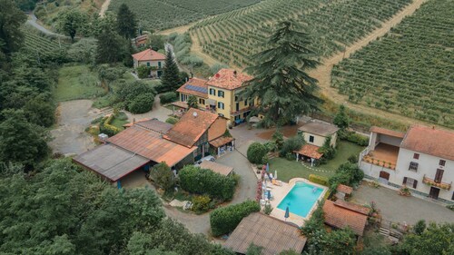 Apartment 'Appartamento - Azienda Oddone Prati' mit privatem Pool, Gemeinschaftsgarten und WLAN