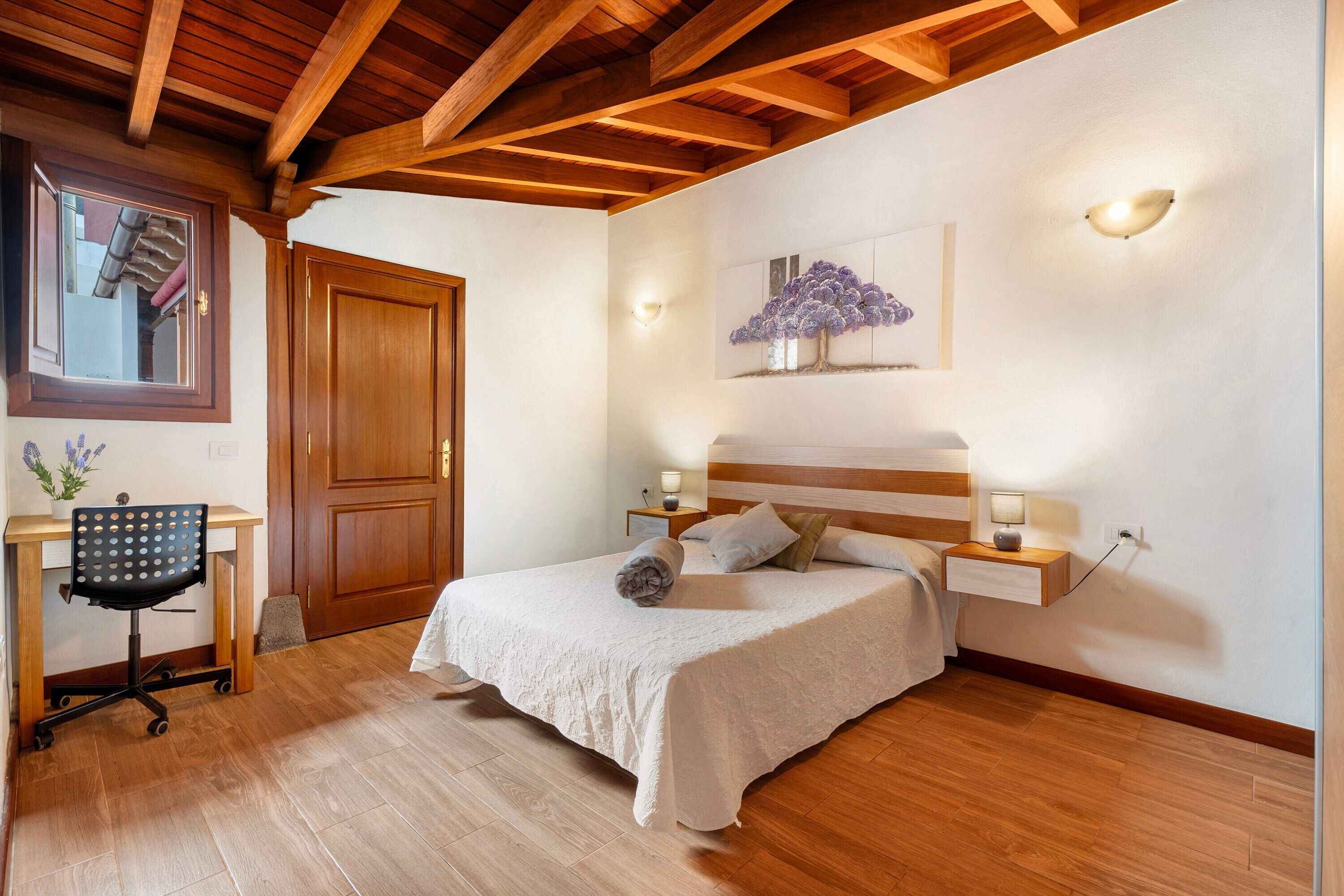 1 chambre, fer et planche à repasser, Wi-Fi gratuit, draps fournis