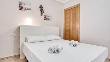 3 chambres, Wi-Fi gratuit, draps fournis