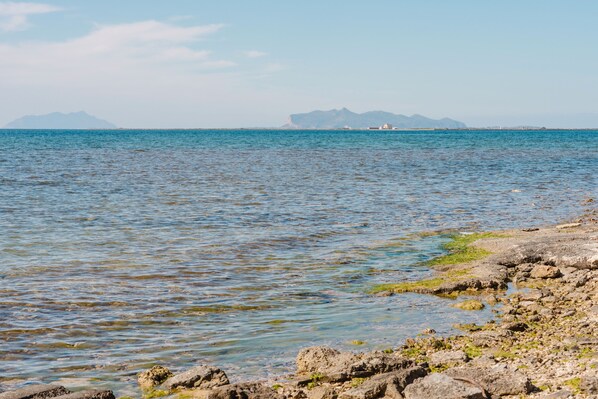 Vlak bij het strand