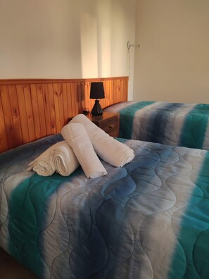 2 Schlafzimmer, Bügeleisen/Bügelbrett, kostenloses WLAN, Bettwäsche