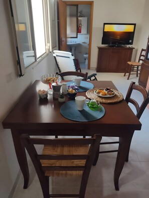 Ruokailu