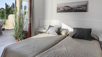 5 slaapkamers, een strijkplank/strijkijzer, gratis wifi, beddengoed