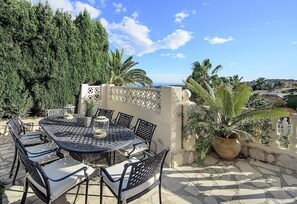 Outdoor dining - Villa 'Vista Moraira' with Sea View, Wi-Fi and Air Conditioning (Moraira)