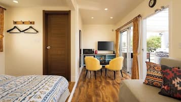 1 soveværelse, skrivebord, gratis Wi-Fi