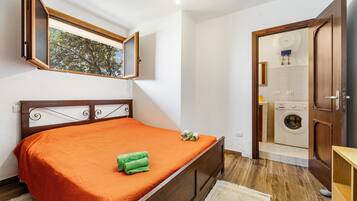 2 habitaciones y ropa de cama