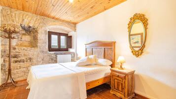 3 camere, ferro/asse da stiro, Wi-Fi gratuito, lenzuola