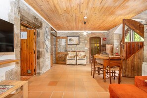 Interior - Apartment 'Sant Grau 2' with Mountain Views, Shared Pool and Wi-Fi (Naves)