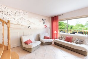 リビング エリア