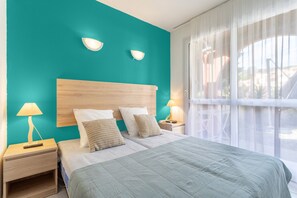 1 bedroom, iron/ironing board