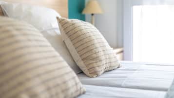 1 camera, ferro/asse da stiro