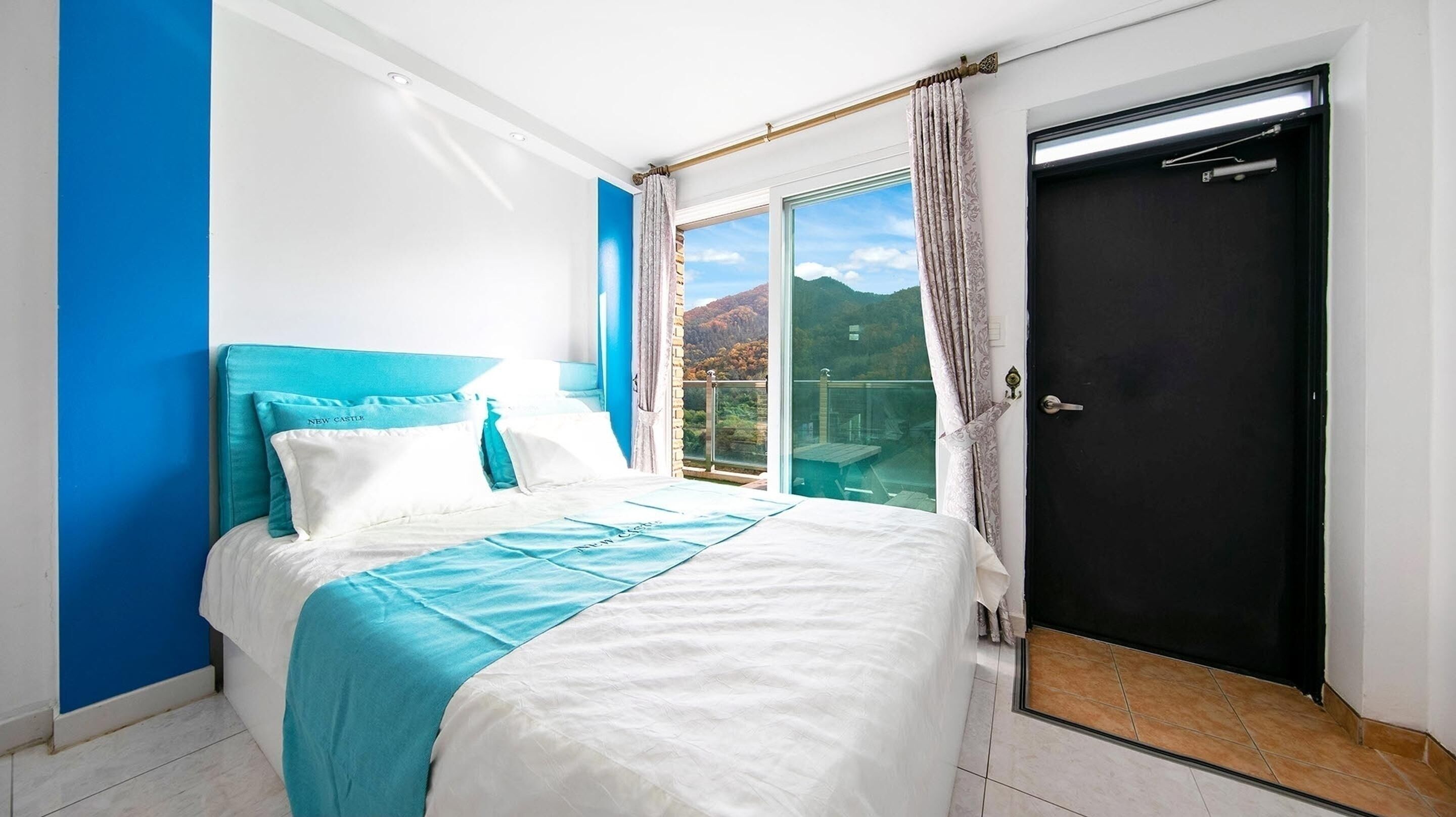 Basic Room, 1 Bedroom (Aquamarine) | 1 bedroom, free WiFi