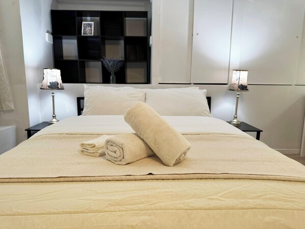 2 soveværelser, skrivebord, strygejern/strygebræt, gratis Wi-Fi