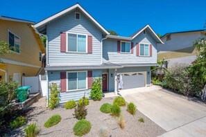 Exterior - O h Live a little Getaway (Paso Robles)