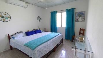 3 bedrooms, free WiFi, bed sheets