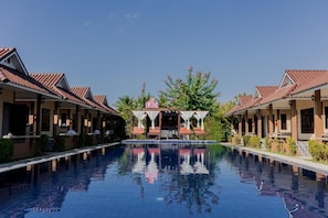 Front of property - Thanawong Pool Villa (Sukhothai)