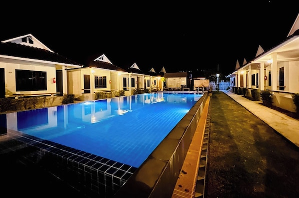 Front of property - Thanawong Pool Villa (Sukhothai)