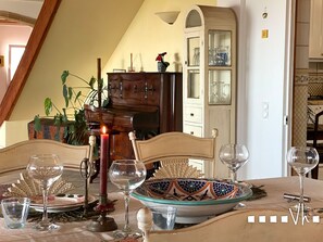 Dining - Villa with panoramic views in Jávea for 8 people · Private pool and Mediterranean views · Villa Granadella (Javea / Xàbia)