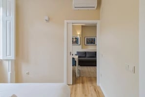 1 bedroom, iron/ironing board, travel crib, WiFi - Setúbal Prime IV, Apartment (Setúbal)