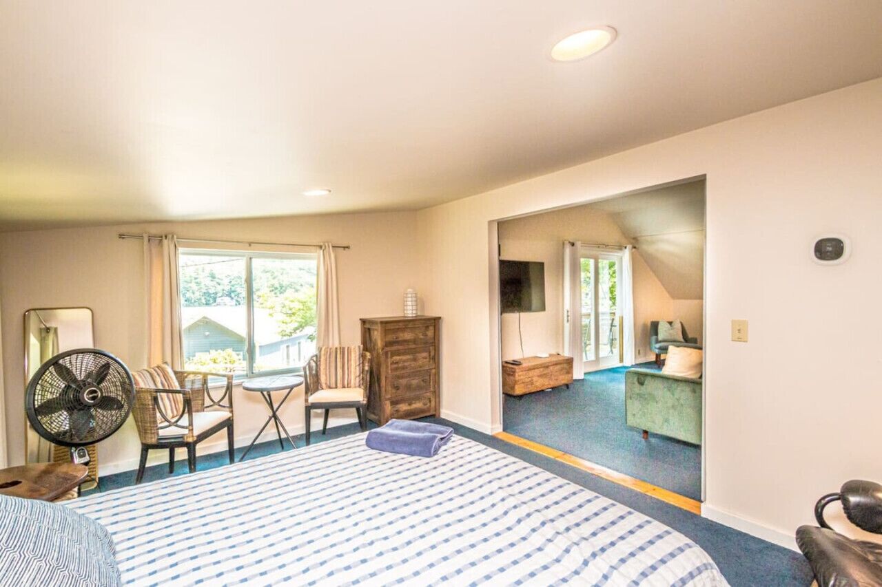 2 soverom, reiseseng for barn og sengetøy