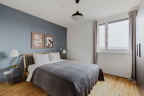 1 chambre, fer et planche à repasser, Wi-Fi, draps fournis