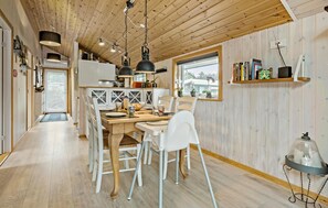 Dining - 2 bedroom gorgeous home in Grevinge (Grevinge)