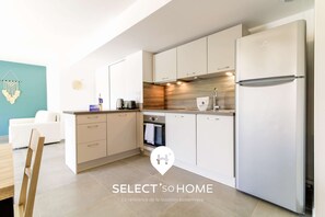 Fridge, microwave, oven, dishwasher