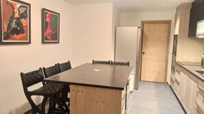 Dining - Paradiski new, quiet and sunny Plan peisey (PEISEY-NANCROIX)