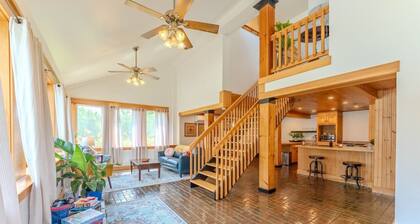 Creekside Hideaway -Oak Bay, NB