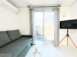 Individually decorated, individually furnished, desk, laptop workspace