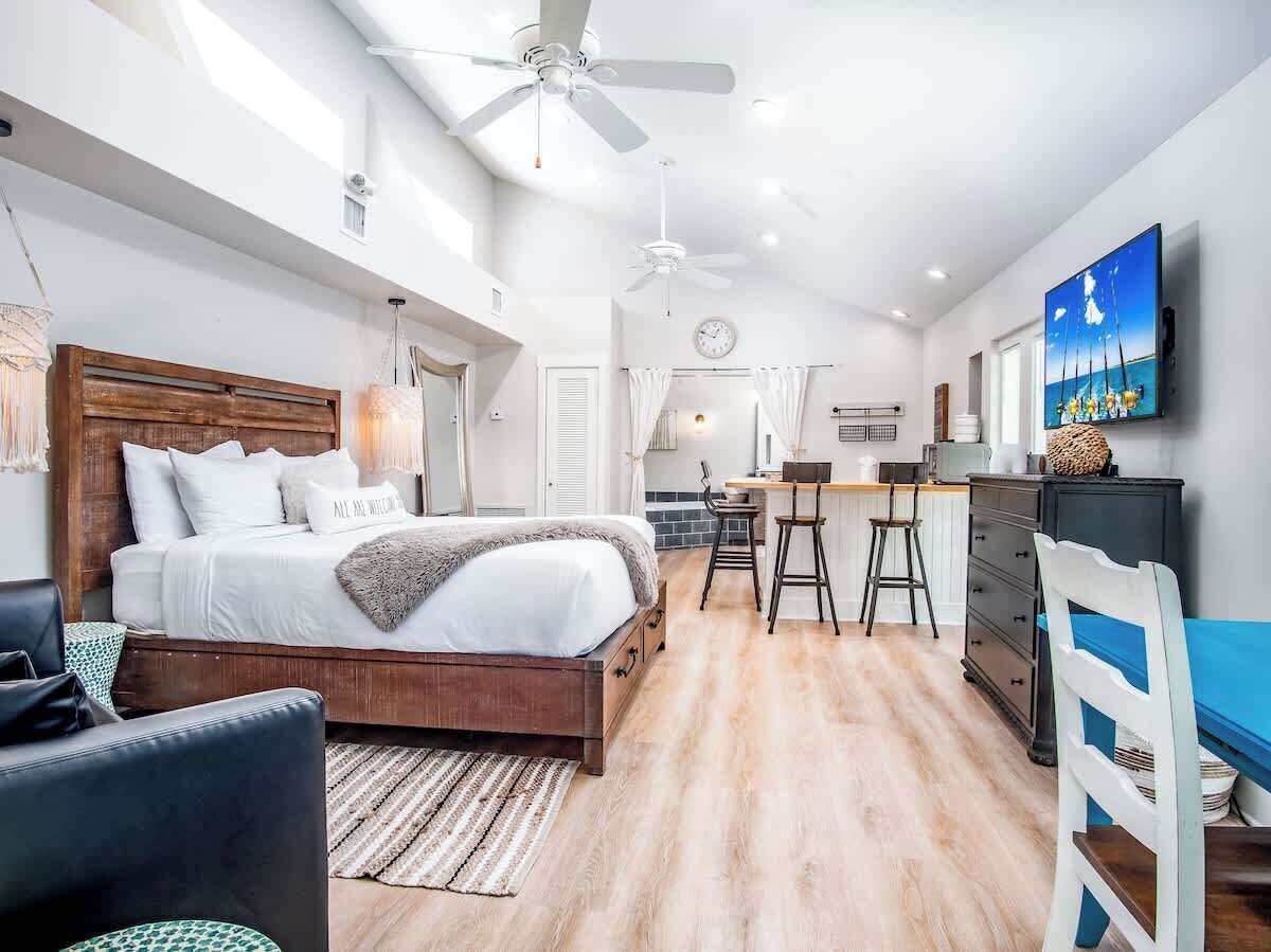 1 Schlafzimmer, Schreibtisch, Bügeleisen/Bügelbrett, kostenloses WLAN