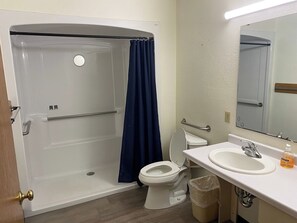 Towels - Apartment near many locations. (Plymouth)