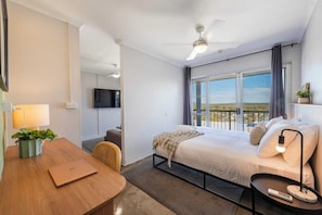 1 chambre, bureau, Wi-Fi, draps fournis