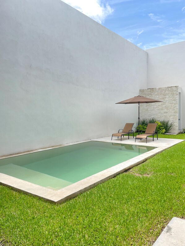 Outdoor pool - Casa Arennas, Amplitud y Confort con Piscina (Mérida)