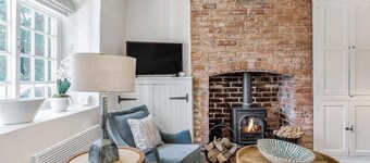 The Nook with Hot Tub