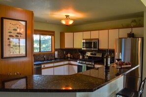 Fridge, microwave, dishwasher, coffee/tea maker - Secluded Cabin w/ Gorgeous Views, Wildlife, Deck, Near Amenities (Pagosa Springs)