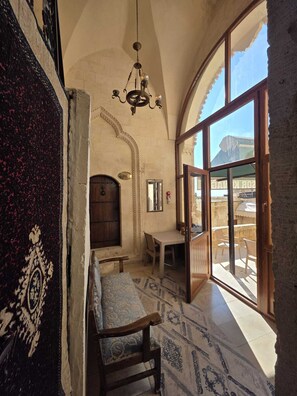 Reception - Babussor konağı (Mardin)